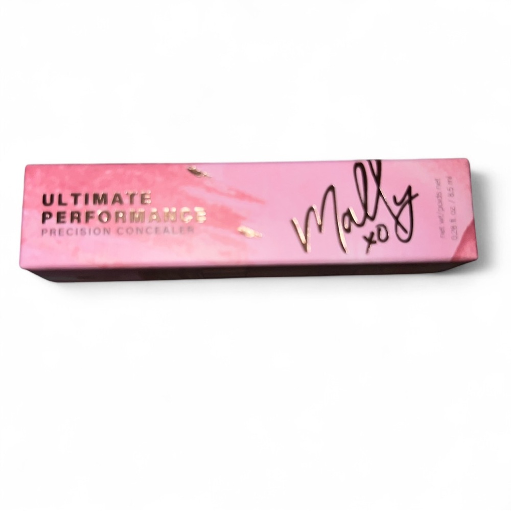 Mally Beauty Ultimate Performance Precision Concealer - Medium